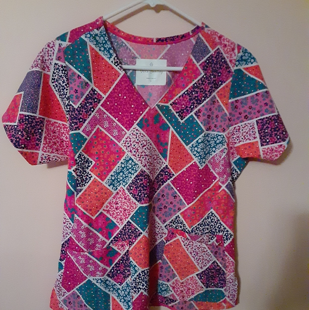 Scrub top